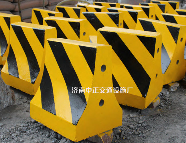 隔離墩 黃黑隔離墩